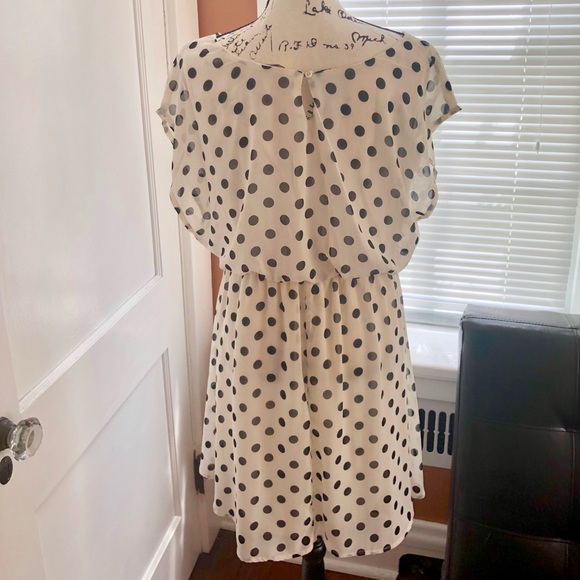 Women’s polka dot dress - Picture 3 of 5